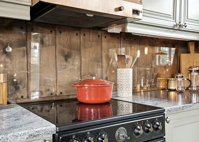 Old Swiss Charm In Seljestad Ferienhaus *